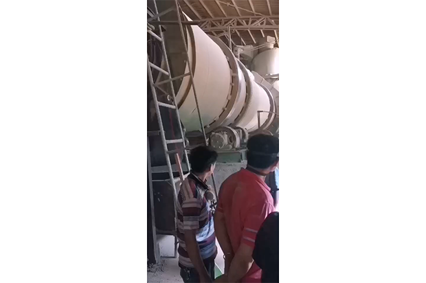 木器加工廠攪拌機(jī)